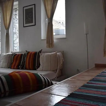 Guest house къща килис яна